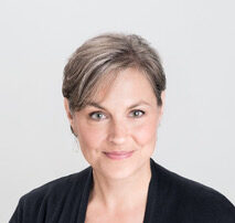 alison hughes headshot